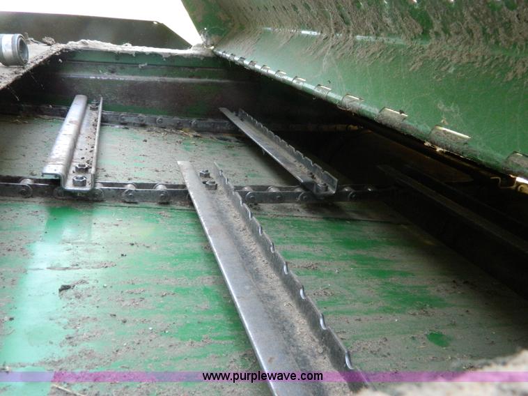 image for item K8047 1980 John Deere 6620 Turbo combine