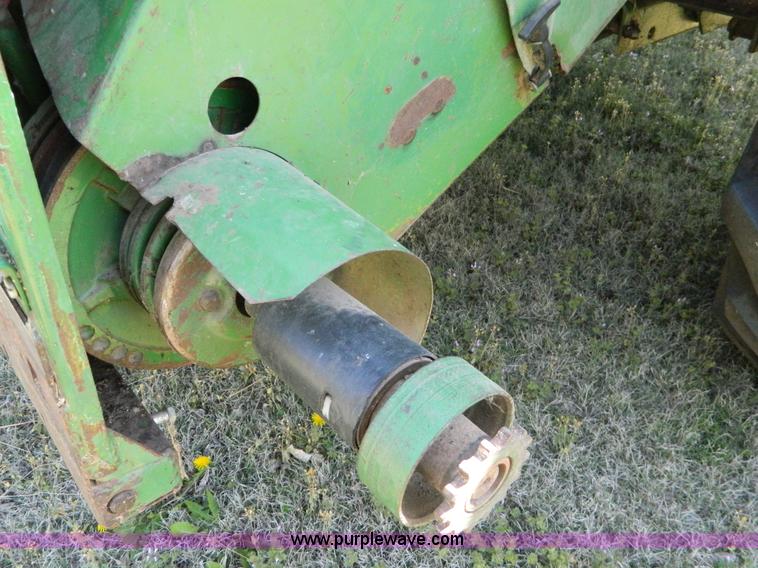 image for item K8047 1980 John Deere 6620 Turbo combine