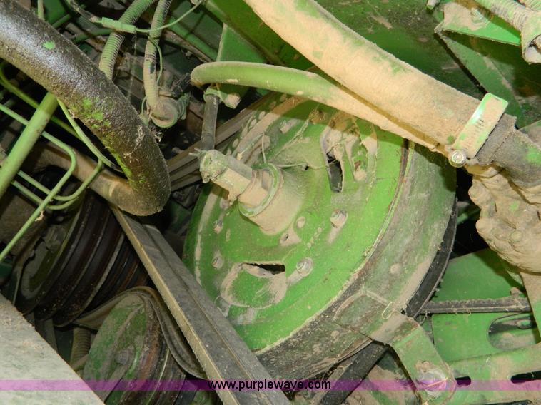 image for item K8047 1980 John Deere 6620 Turbo combine