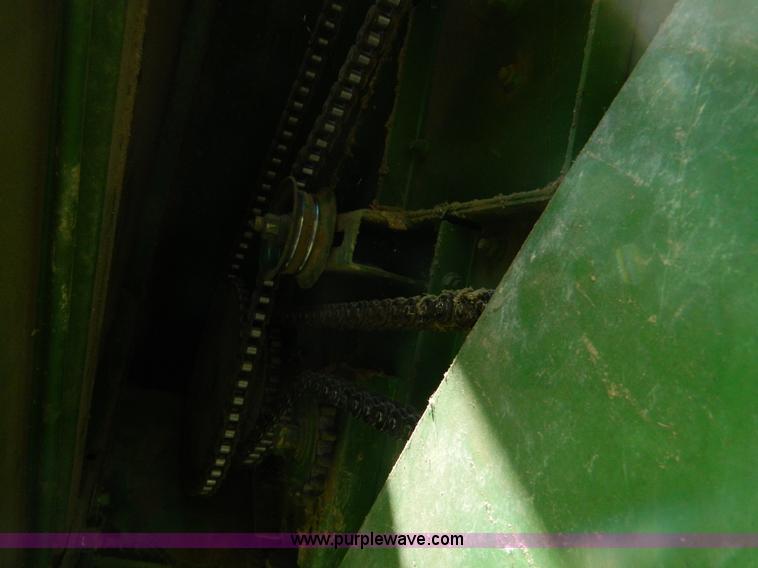 image for item K8047 1980 John Deere 6620 Turbo combine