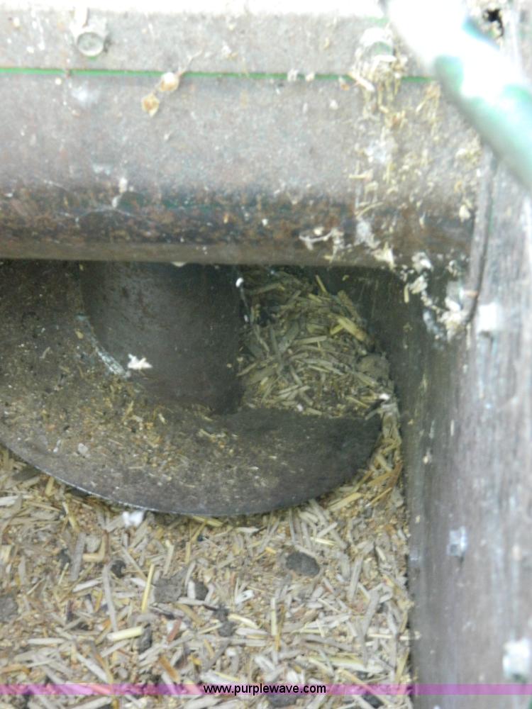 image for item K8047 1980 John Deere 6620 Turbo combine