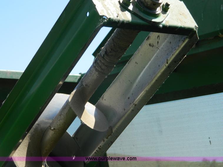 image for item K8047 1980 John Deere 6620 Turbo combine