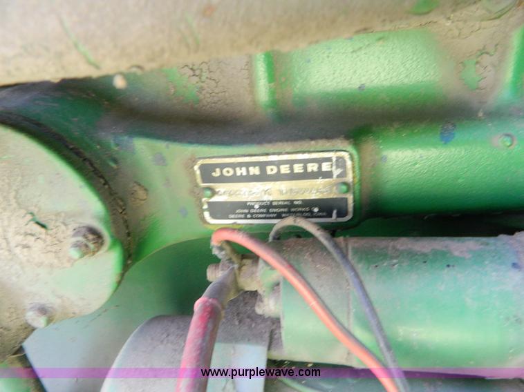 image for item K8047 1980 John Deere 6620 Turbo combine