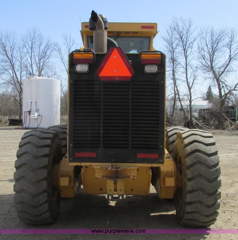 image for item A8778 1998 John Deere 770CH motor grader