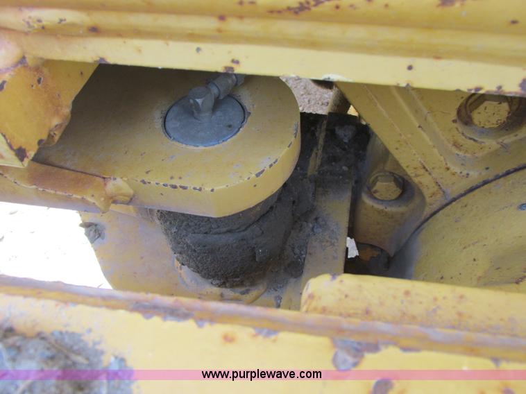 image for item A8778 1998 John Deere 770CH motor grader