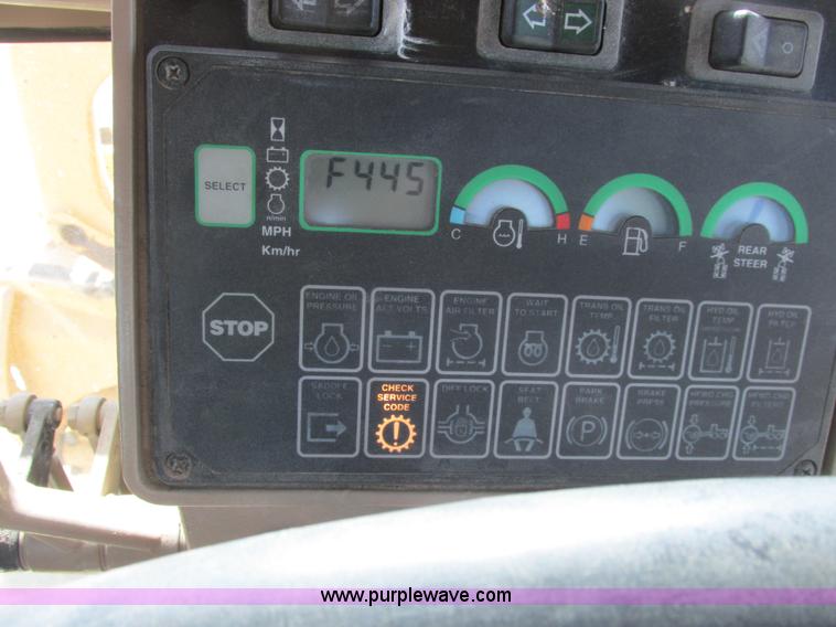 image for item A8778 1998 John Deere 770CH motor grader