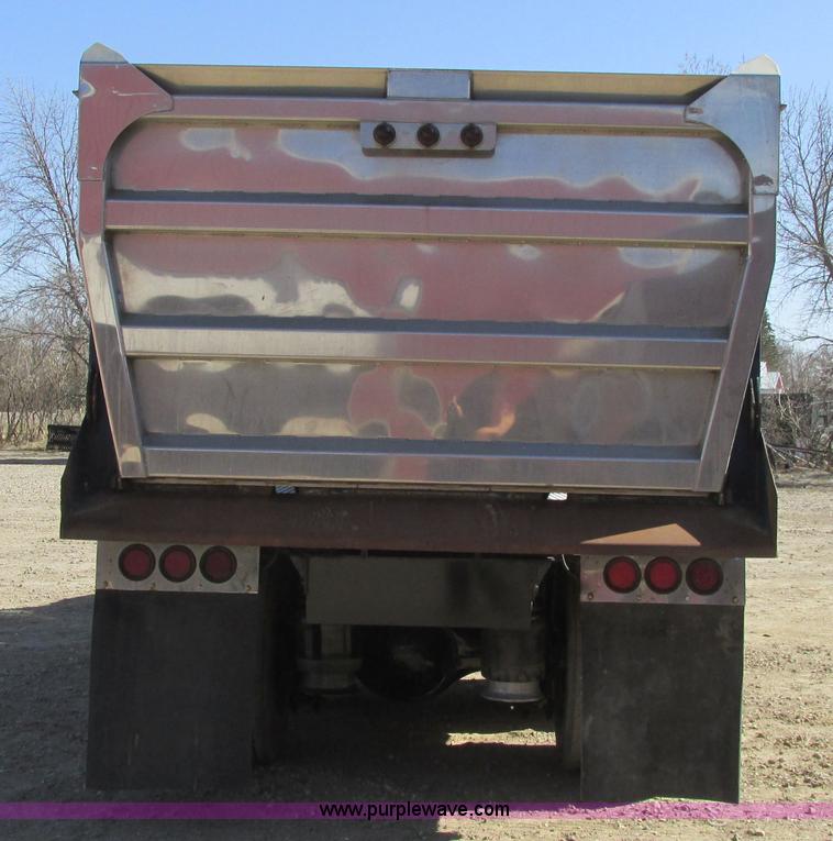 image for item A8783 2002 Sterling AT9500 dump truck