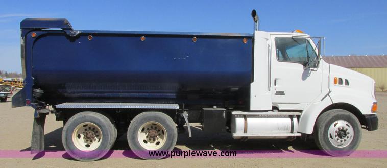 image for item A8783 2002 Sterling AT9500 dump truck