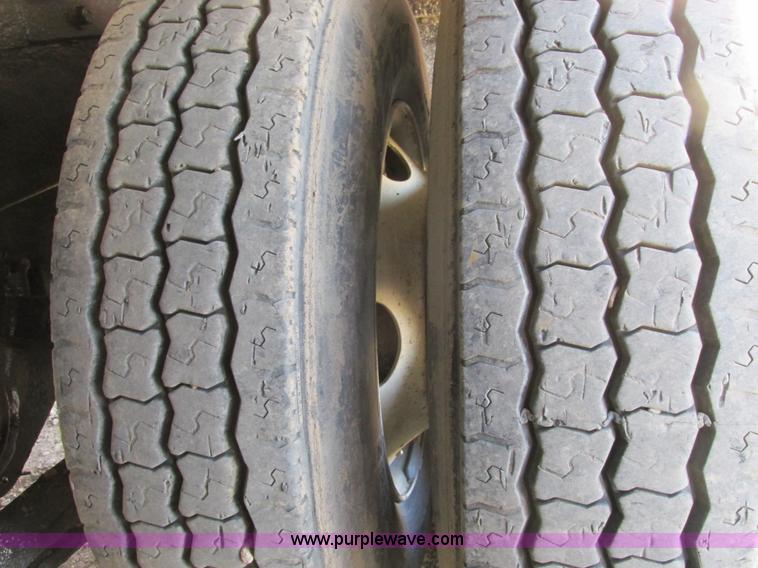 image for item A8783 2002 Sterling AT9500 dump truck