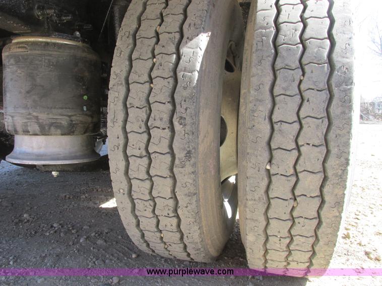 image for item A8783 2002 Sterling AT9500 dump truck