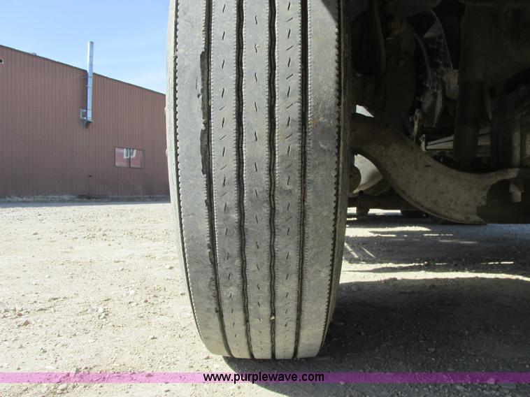 image for item A8783 2002 Sterling AT9500 dump truck