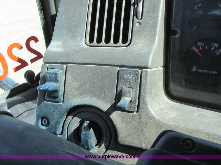 image for item A8783 2002 Sterling AT9500 dump truck