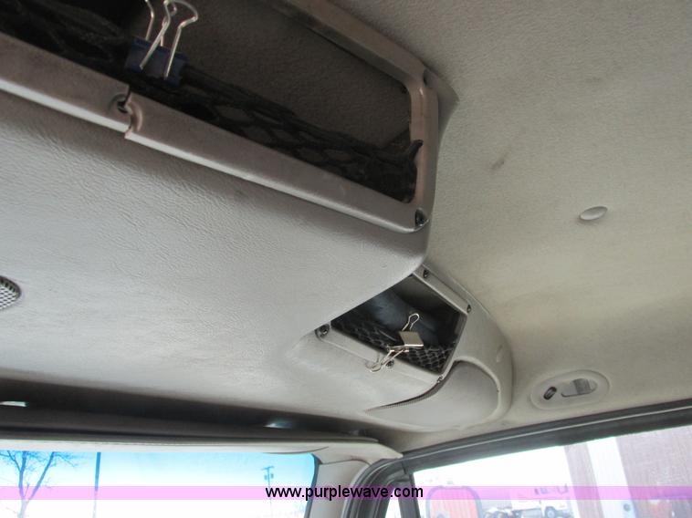 image for item A8783 2002 Sterling AT9500 dump truck