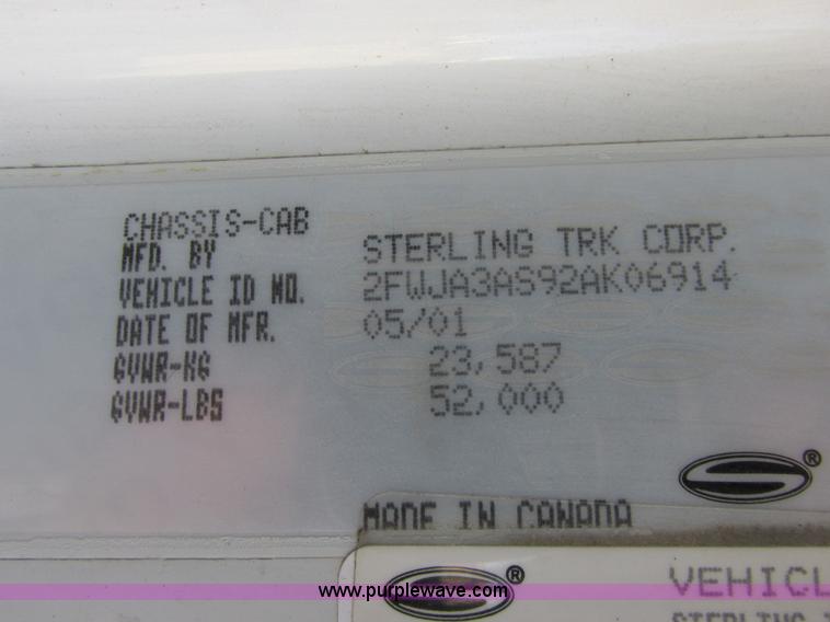 image for item A8783 2002 Sterling AT9500 dump truck