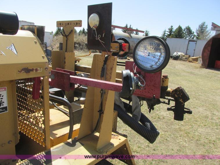 image for item A8785 Rosco RA-2000 pot hole patcher