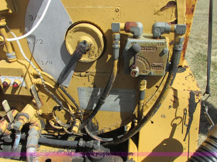 image for item A8785 Rosco RA-2000 pot hole patcher