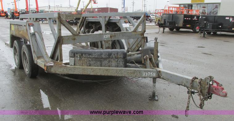 image for item A8788 2004 Escalate ET1200 Workforce tilt deck trailer