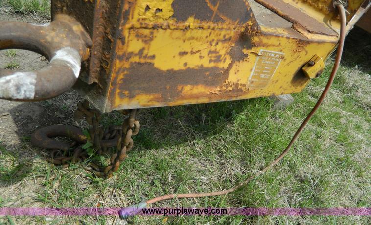 image for item AX9872 1973 Birmingham 69 equipment trailer