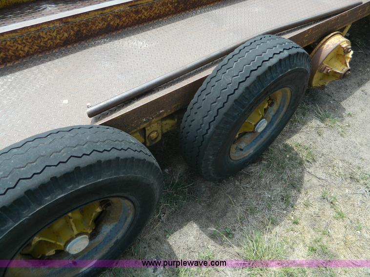 image for item AX9872 1973 Birmingham 69 equipment trailer