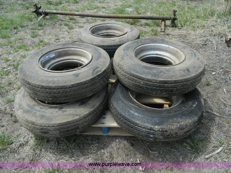 image for item AX9873 (7) tires and  wheels
