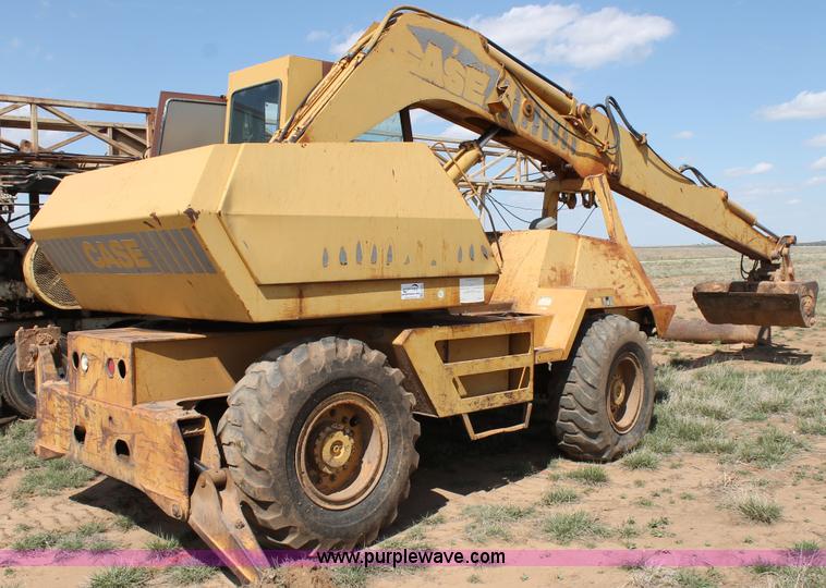 image for item H1522 Case 1085C excavator