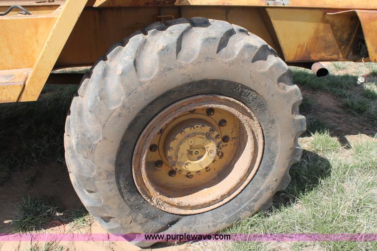 image for item H1522 Case 1085C excavator