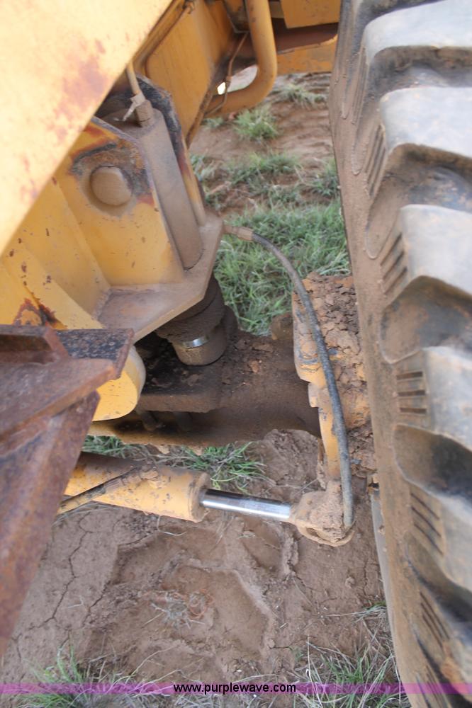 image for item H1522 Case 1085C excavator