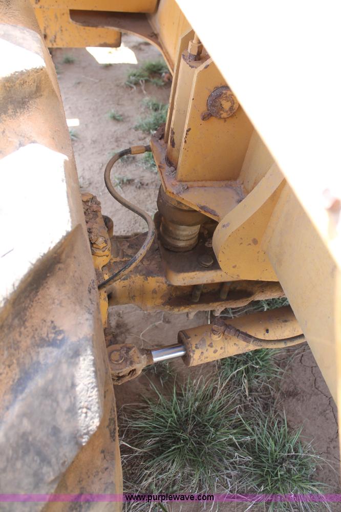 image for item H1522 Case 1085C excavator