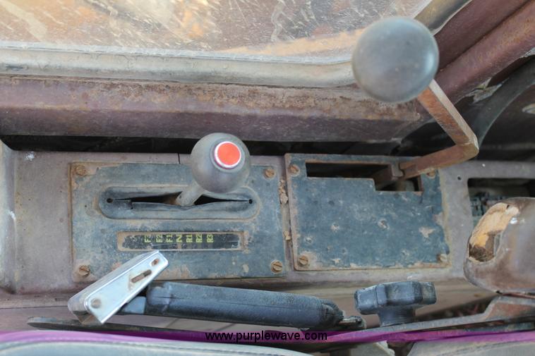 image for item H1522 Case 1085C excavator