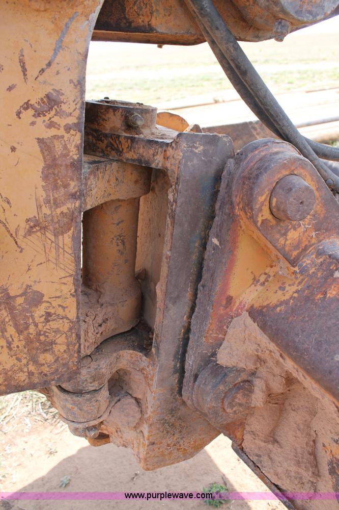 image for item H1522 Case 1085C excavator