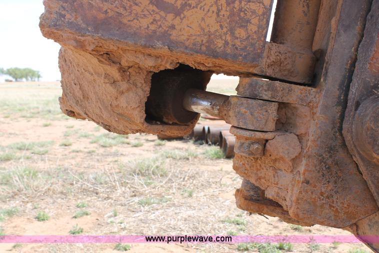 image for item H1522 Case 1085C excavator