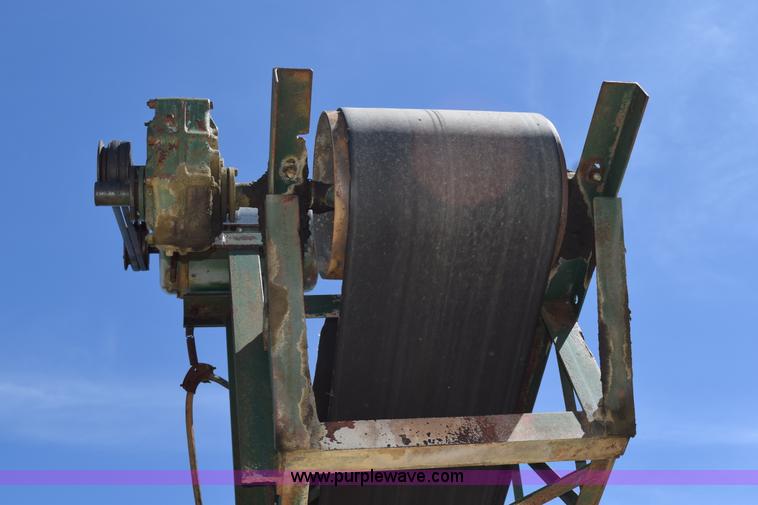 image for item H5182 6A Stone stacking conveyor