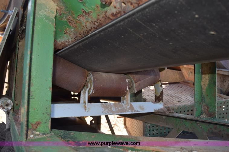 image for item H5185 Pea gravel stacking conveyor
