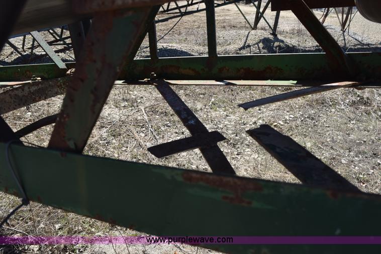 image for item H5185 Pea gravel stacking conveyor