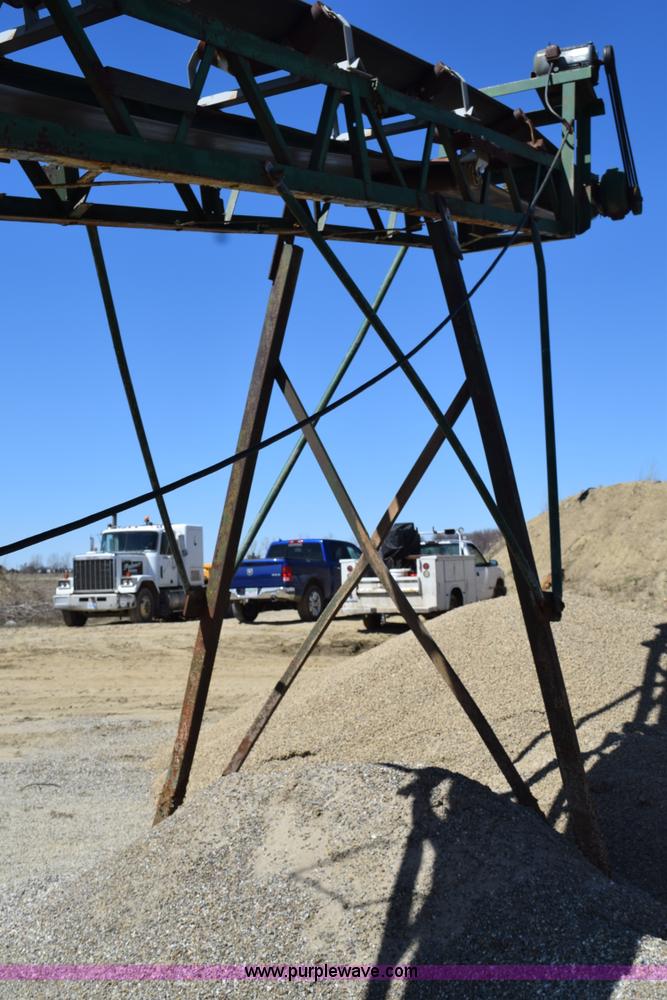 image for item H5185 Pea gravel stacking conveyor