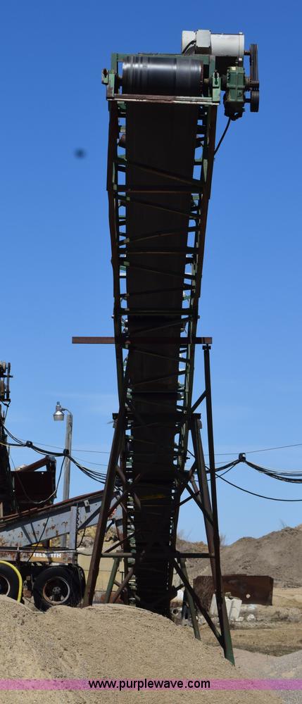 image for item H5187 Sand stacking conveyor