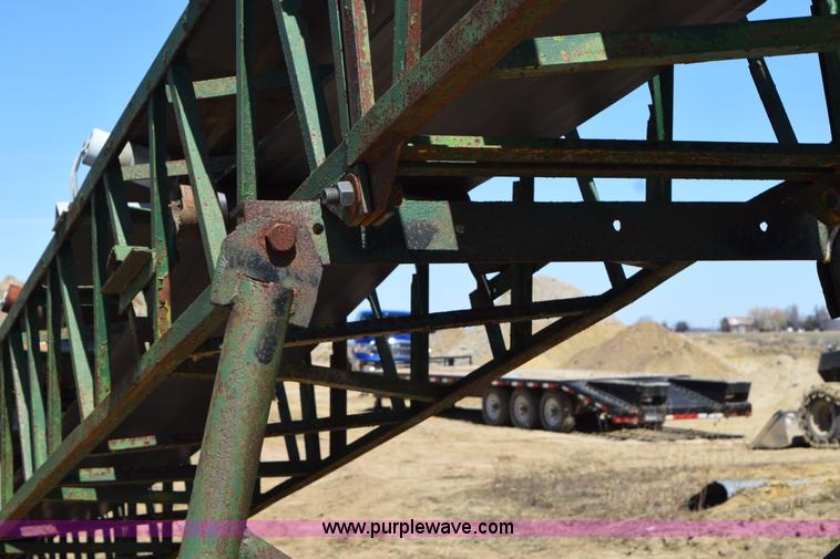 image for item H5187 Sand stacking conveyor