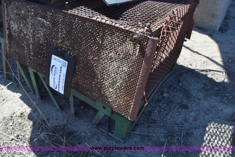 image for item H5187 Sand stacking conveyor