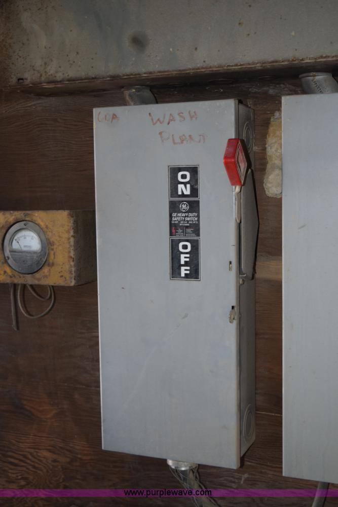 image for item H5188 Caterpillar four cylinder diesel engine