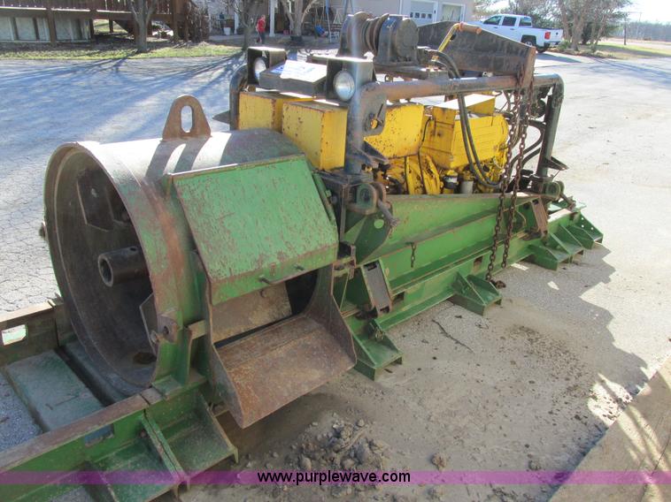 image for item H7506 Barbco 30/36/200 horizontal earth auger