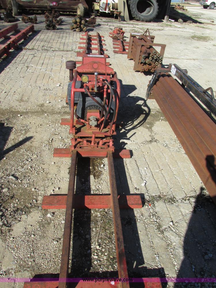 image for item H7534 Richmond horizontal earth auger