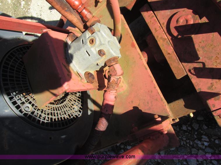 image for item H7534 Richmond horizontal earth auger