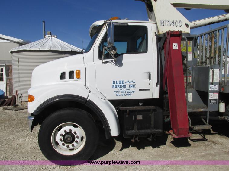 image for item H7553 2000 Sterling L7500 crane truck