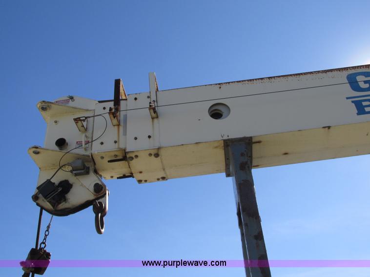 image for item H7553 2000 Sterling L7500 crane truck