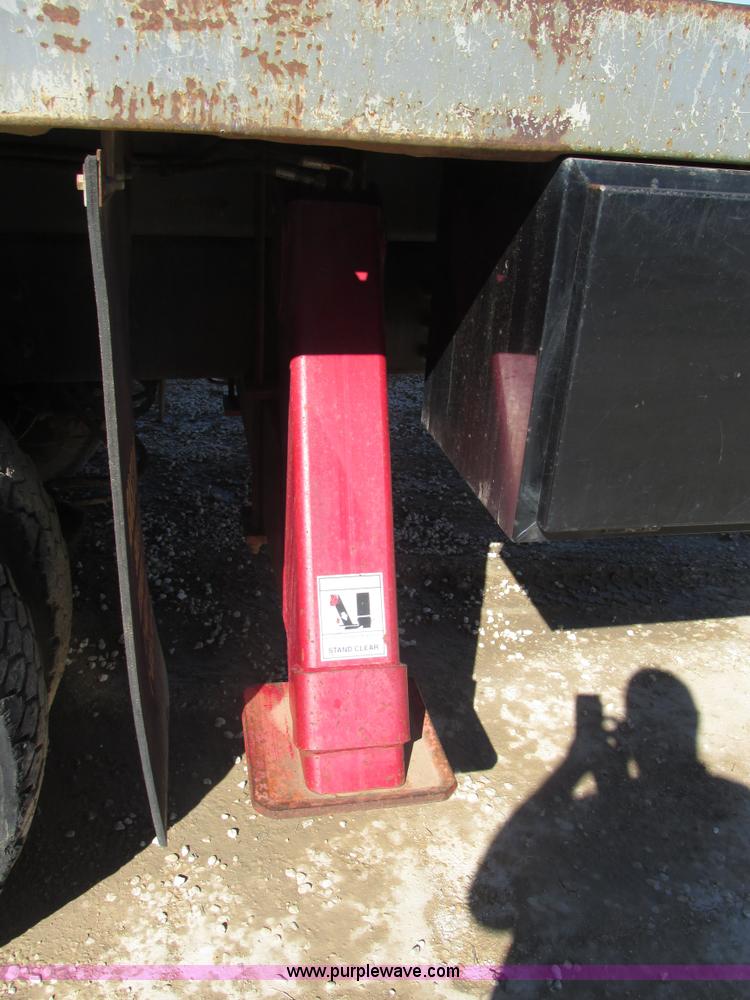 image for item H7553 2000 Sterling L7500 crane truck