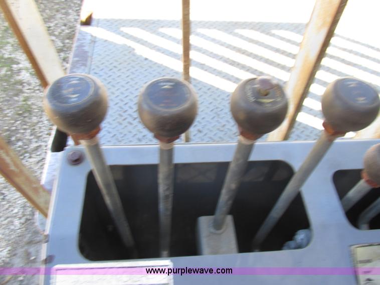 image for item H7553 2000 Sterling L7500 crane truck