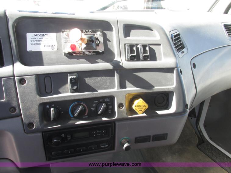 image for item H7553 2000 Sterling L7500 crane truck