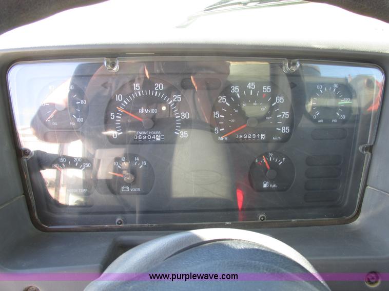 image for item H7553 2000 Sterling L7500 crane truck