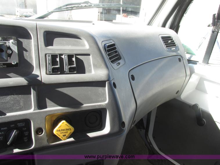 image for item H7553 2000 Sterling L7500 crane truck