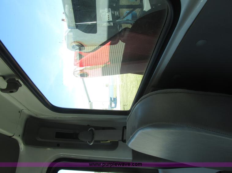 image for item H7553 2000 Sterling L7500 crane truck